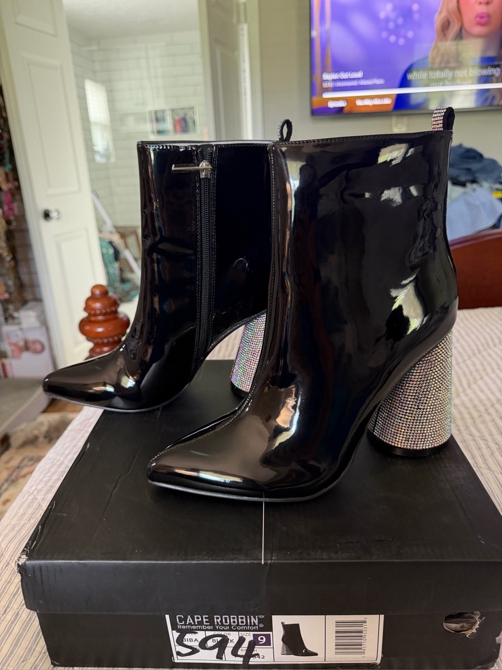 Cape Robbin Patent Ankle Boots w/Rhinestone Block Heel New in the Box. Size 9.